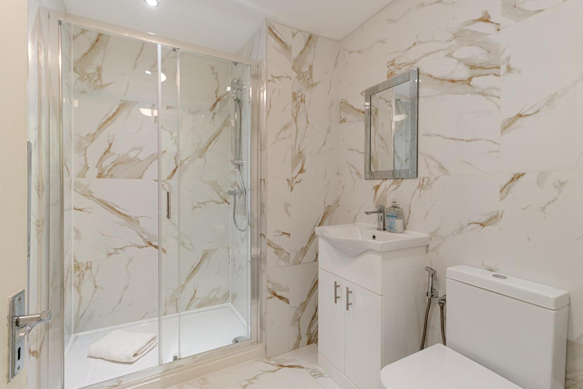 Oxford Street Chic Retreat - Unparalleled Elegance And Urban Comfort! Gc1 London Exterior foto
